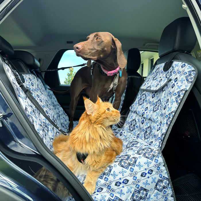 Dog and cat seat cover with best seatbelts Australia